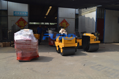 福瑞得機(jī)械手扶雙輪壓路機(jī)，手扶單輪壓路機(jī)，座駕壓路機(jī)及時(shí)包裝發(fā)貨
