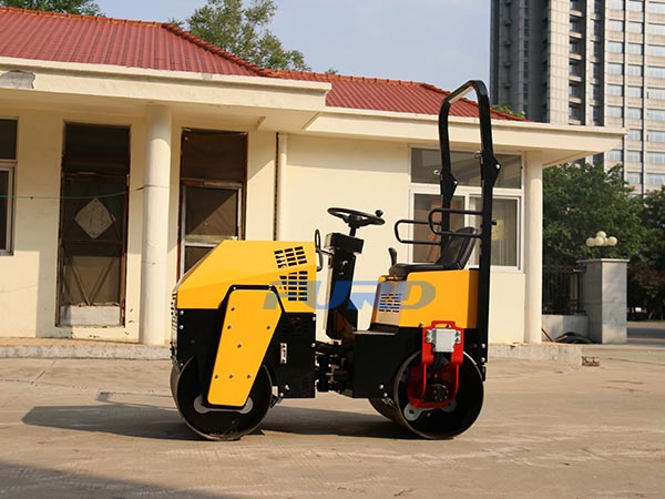 關(guān)于小型壓路機(jī)變速箱的保養(yǎng)知識你知道多少？